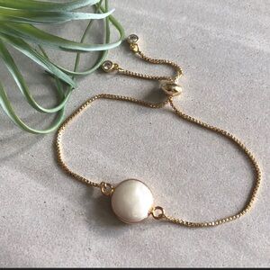 Dainty Minimalist 14K Natural Pearl Bracelet